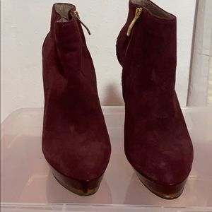 COPY - Vince camuto:dany ankle booties